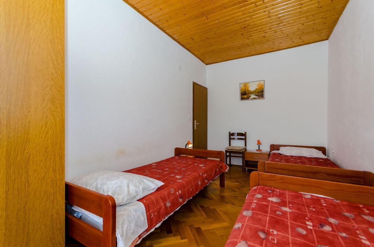 Apartments Kursan Trogir Exterior foto